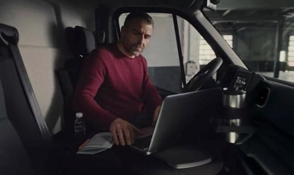 Prenájom dodávky AVIS.