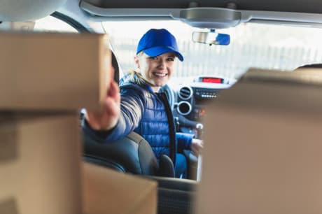 Prenájom dodávok a podnikanie.