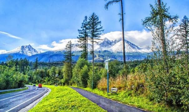 Zvýhodnený prenájom auta na víkend.