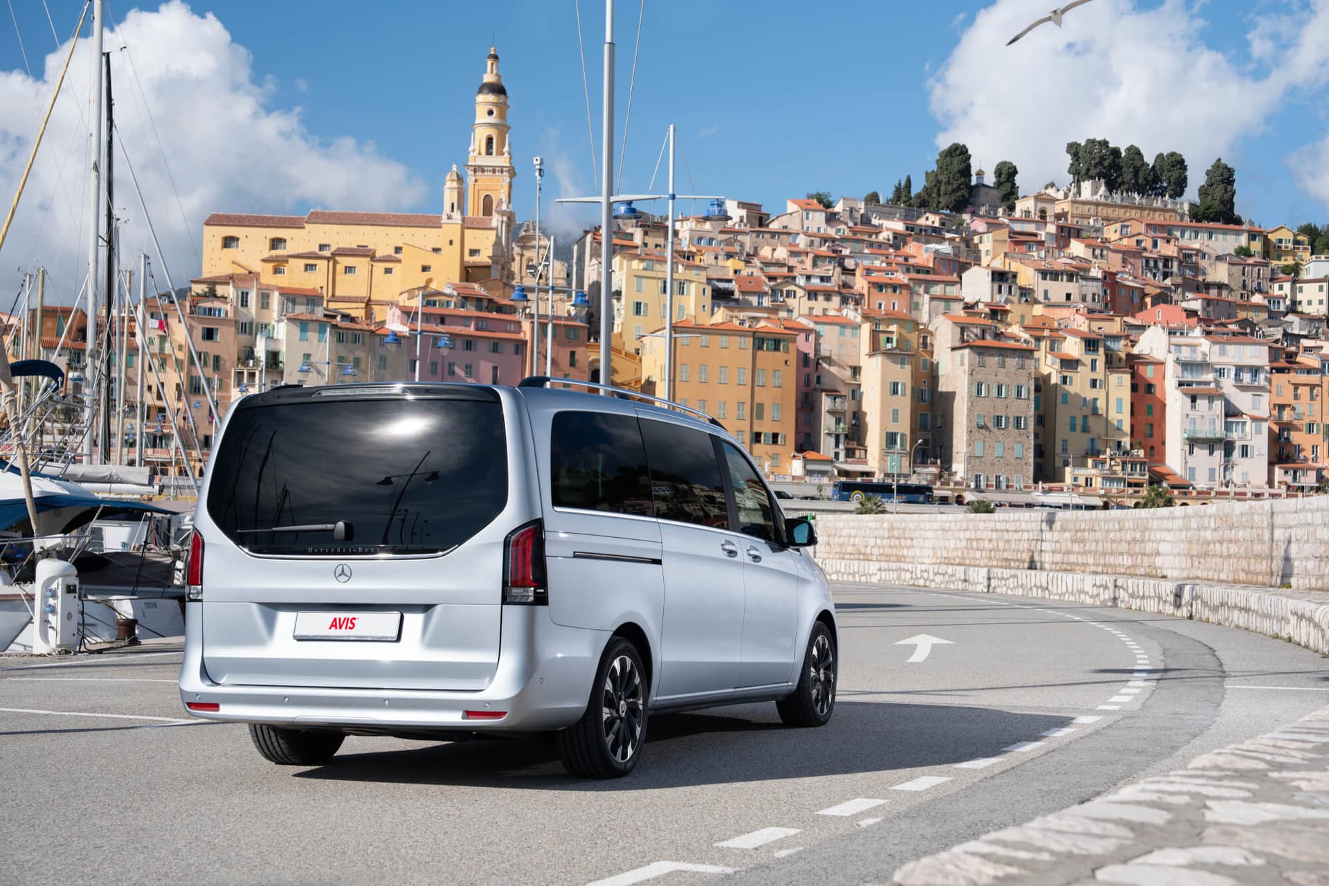 AVIS_Mercedes-V-class-autopozicovna