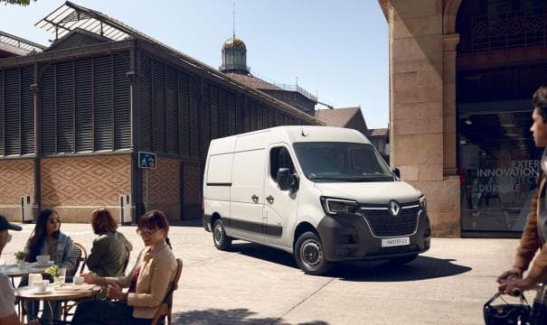Renault Master L3H2 na prenájom - Požičovňa áut AVIS.