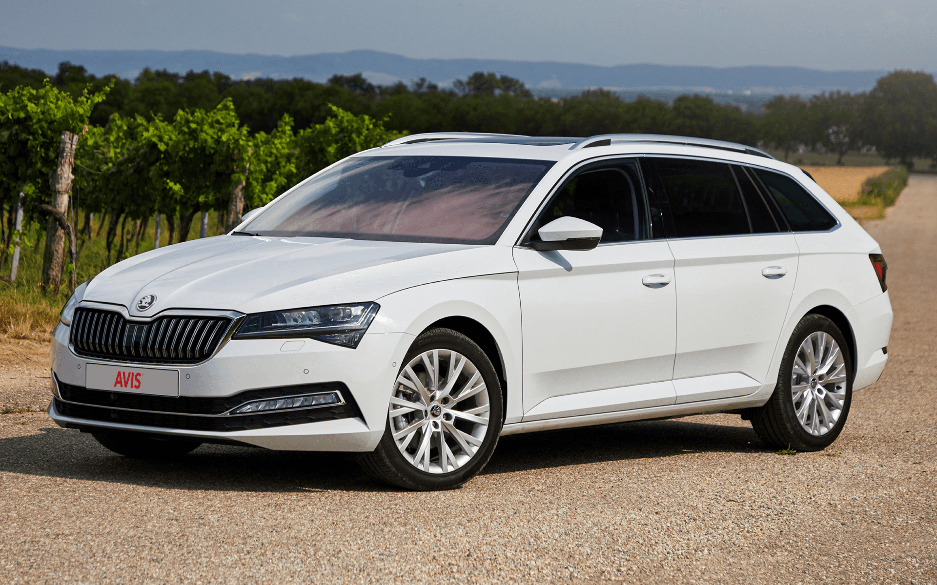 Škoda Superb na prenájom.